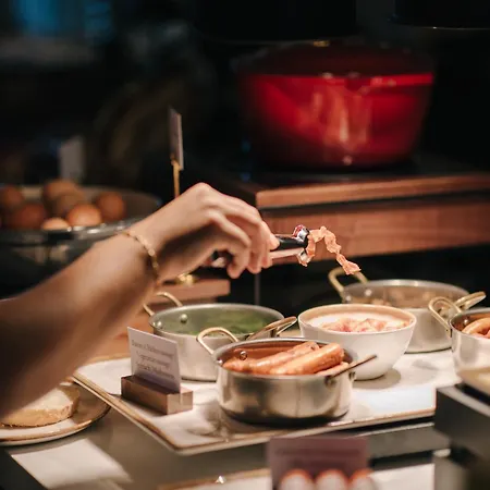 Omega Отель Амстердам