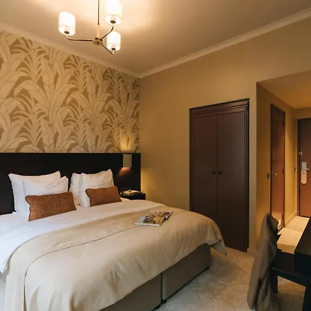 Hotel Omega 3*