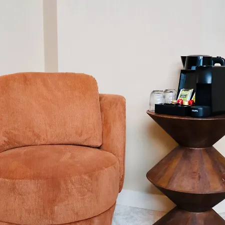 Omega Амстердам