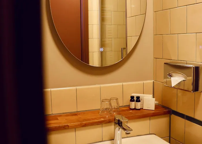 Omega 3* אמסטרדם